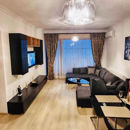 Deluxe Lake View Mamaia Exterior foto